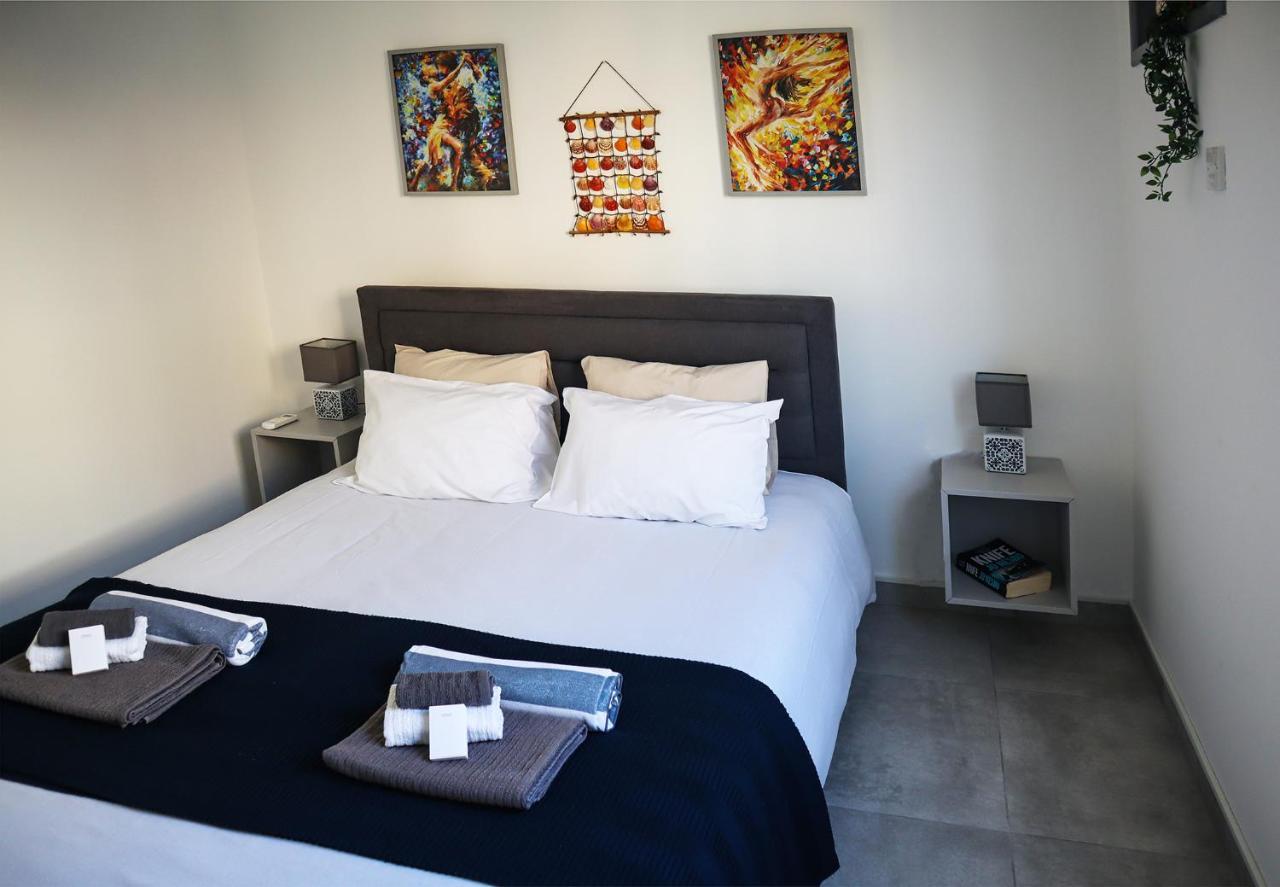 Alex'S Vacation Suite - 100M From The Beach - 6 Guests Paphos Esterno foto