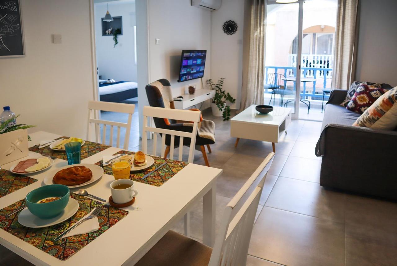 Alex'S Vacation Suite - 100M From The Beach - 6 Guests Paphos Esterno foto